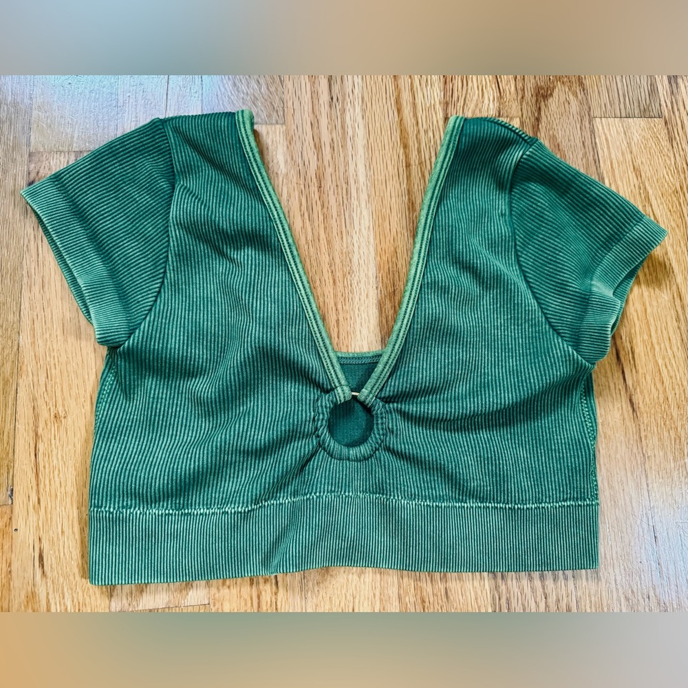 Aerie NWOT Green Ribbed Women's Crop Top
